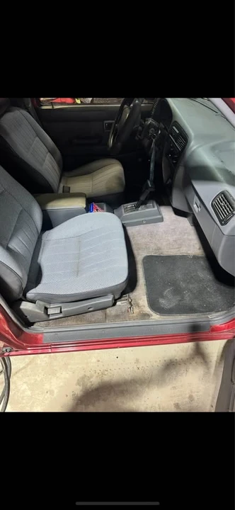 1995 Nissan Frontier - Image 3 of 5