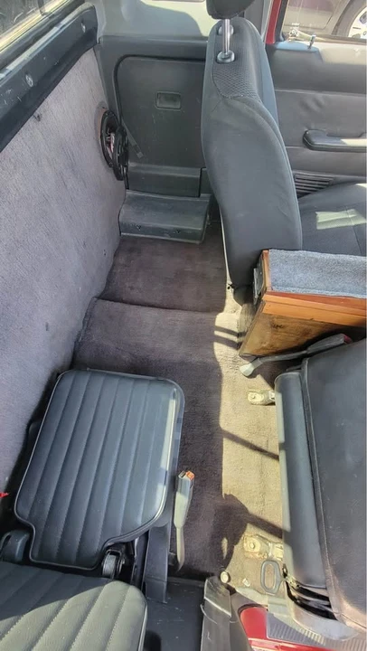 1995 Nissan Leopard 3rd Gen - Image 4 of 16