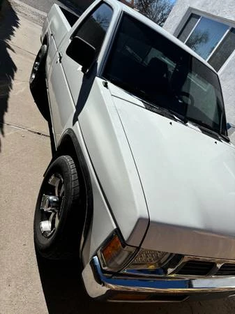 1995 Nissan Frontier - Image 3 of 7