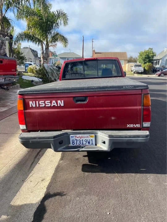 1995 Nissan Pathfinder 1st Gen - Image 2 of 6