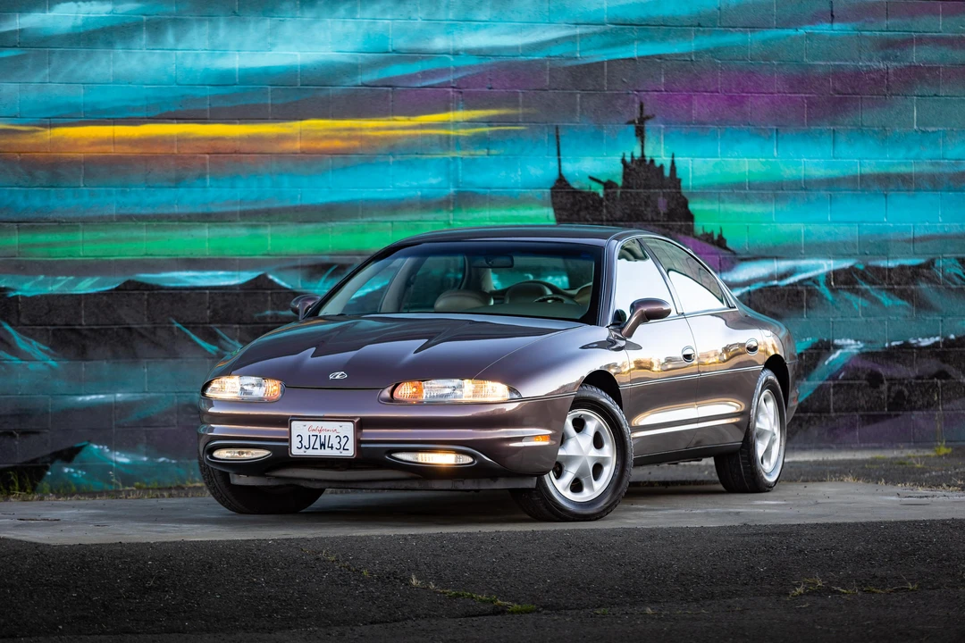 1995 Oldsmobile Aurora - Image 10 of 31