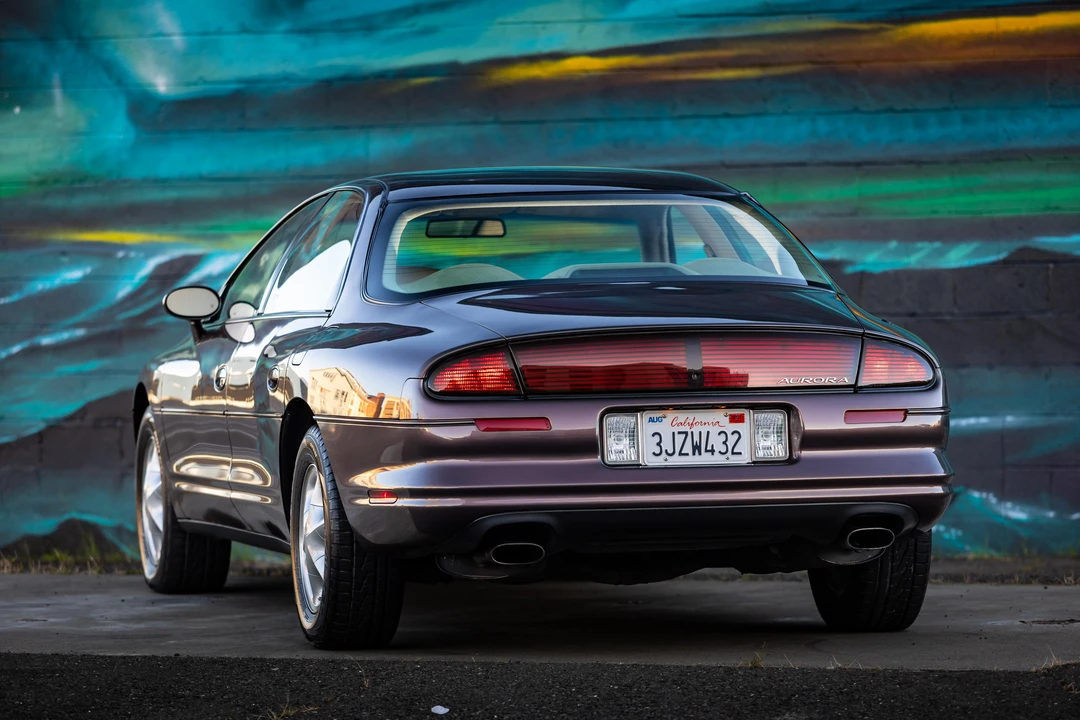 1995 Oldsmobile Aurora - Image 25 of 31