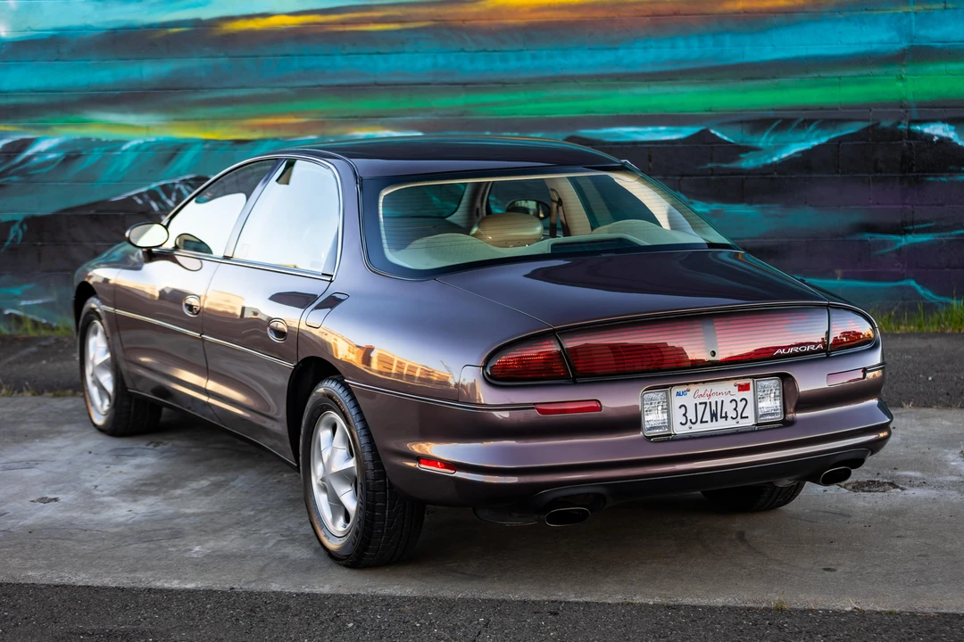 1995 Oldsmobile Aurora - Image 23 of 31