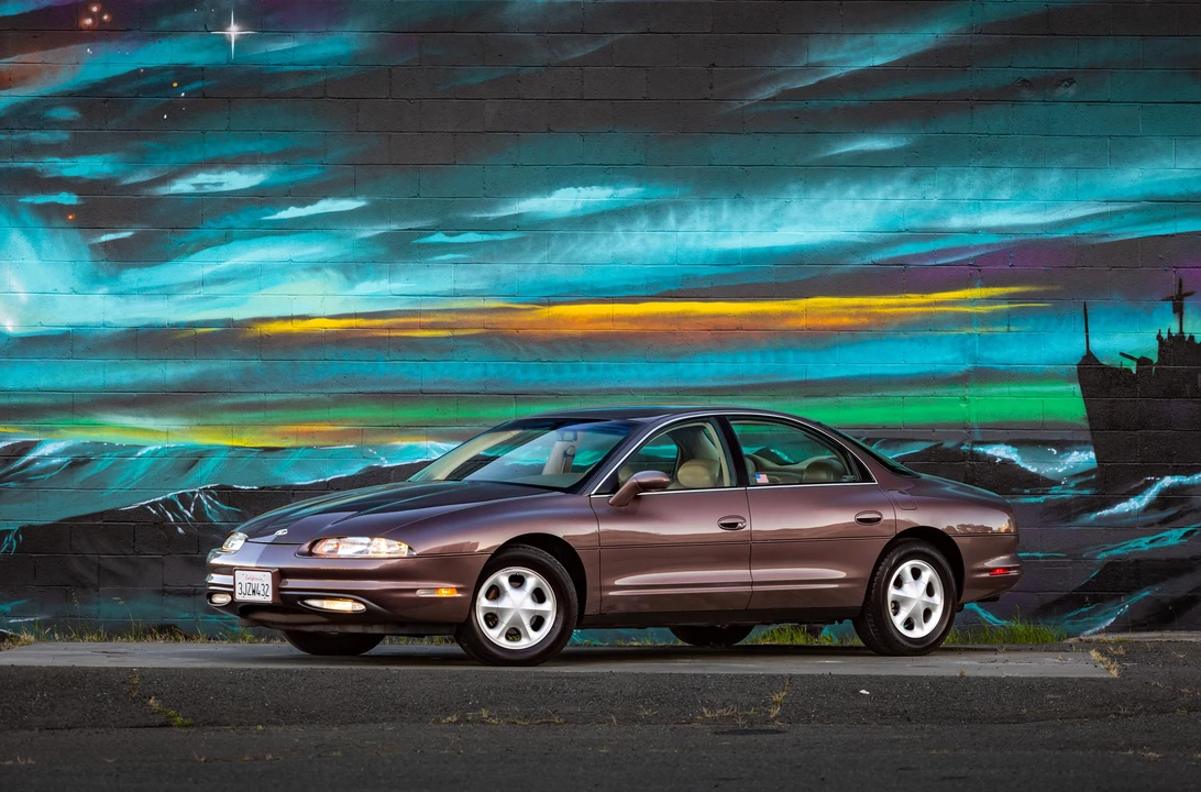 1995 Oldsmobile Aurora - Image 16 of 31