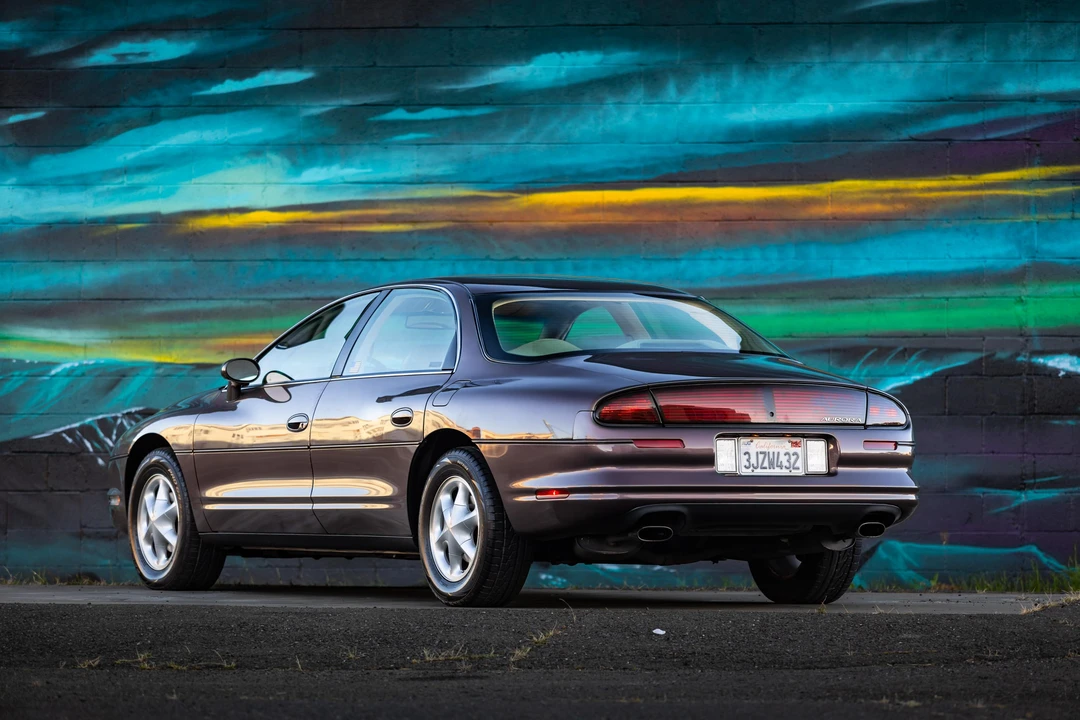 1995 Oldsmobile Aurora - Image 21 of 31