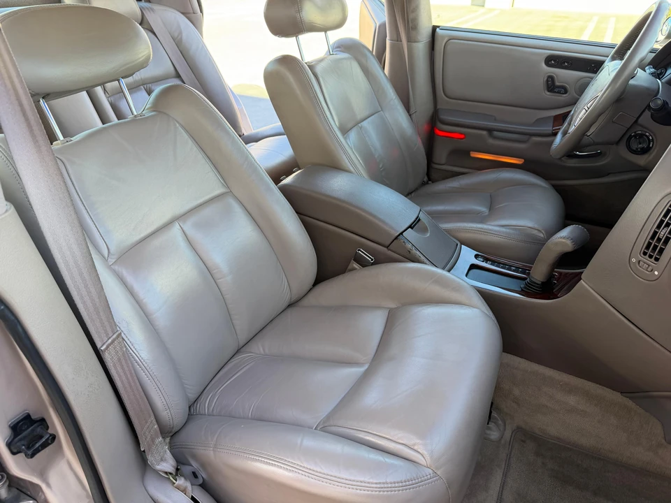 1995 Oldsmobile Aurora - Image 30 of 31