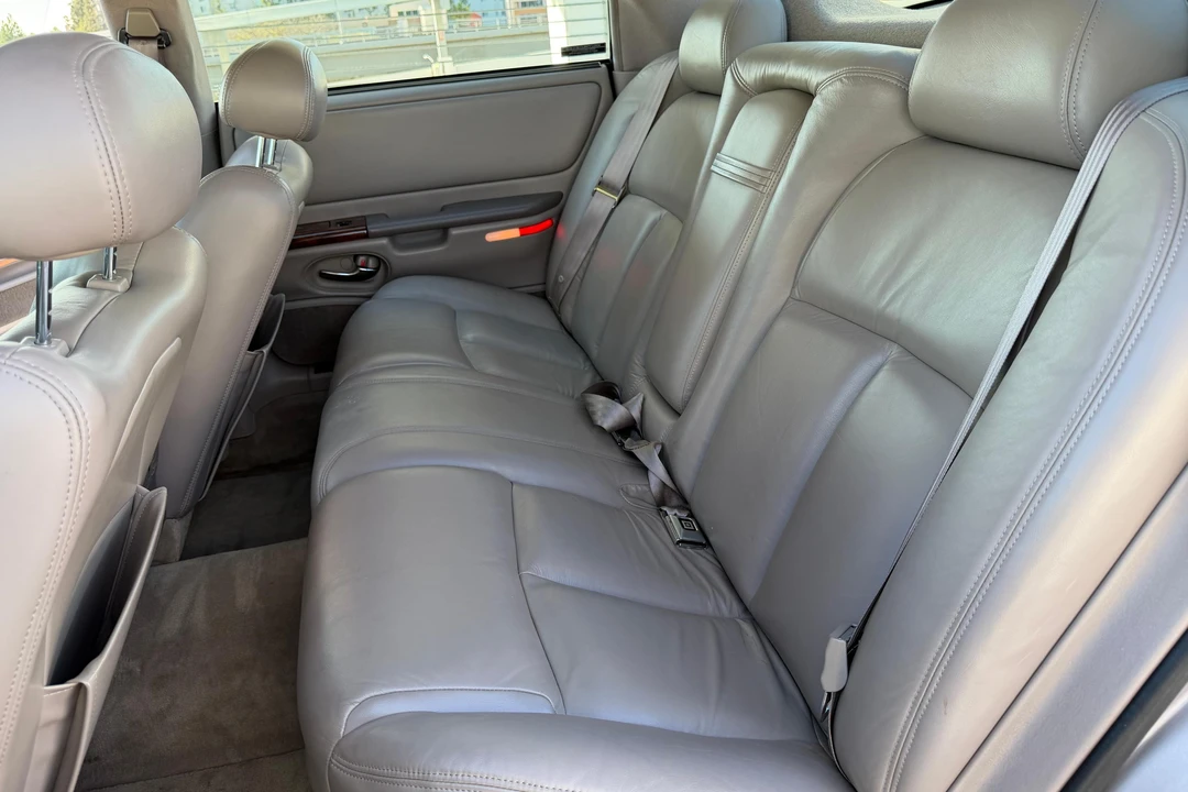 1995 Oldsmobile Aurora - Image 27 of 31