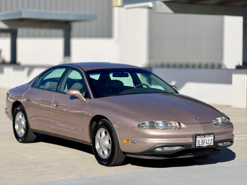 1995 Oldsmobile Aurora - Image 15 of 31