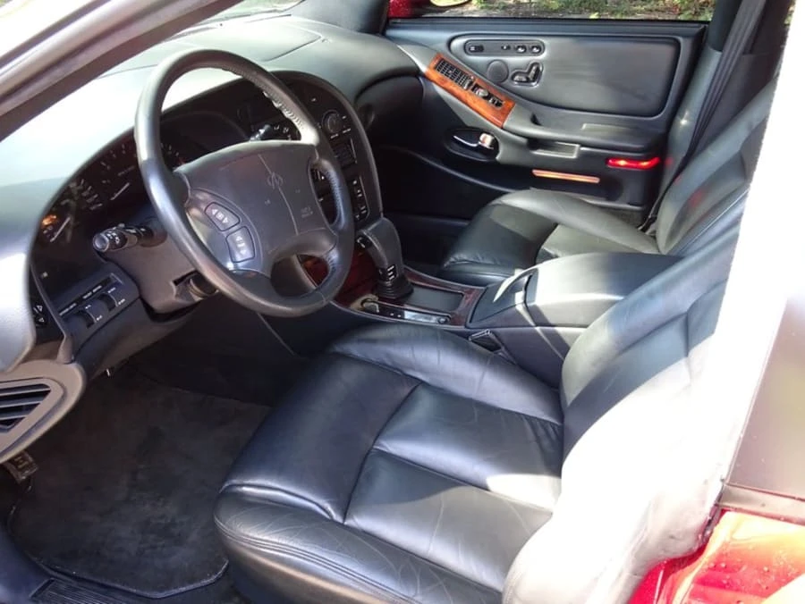 1995 Oldsmobile Aurora - Image 9 of 10