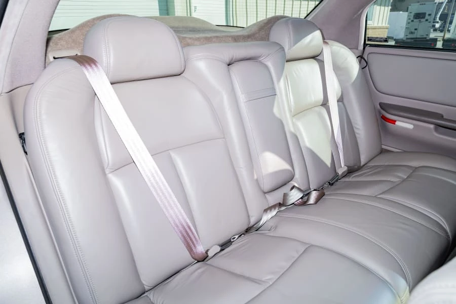 1995 Oldsmobile Aurora - Image 19 of 30