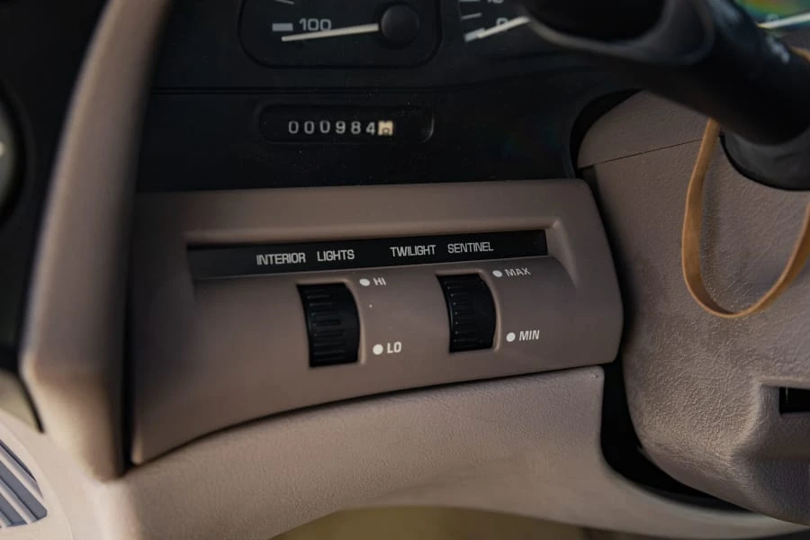 1995 Oldsmobile Aurora - Image 23 of 30