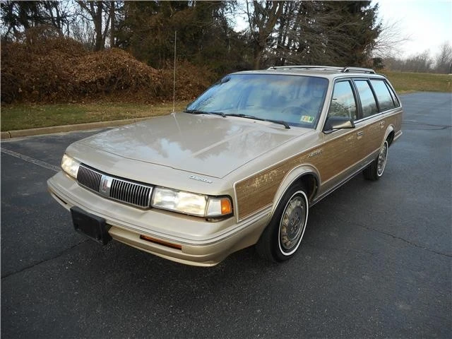 1995 Oldsmobile Cutlass Ciera - Image 9 of 12