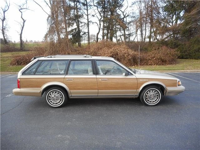 1995 Oldsmobile Cutlass Ciera - Image 2 of 12