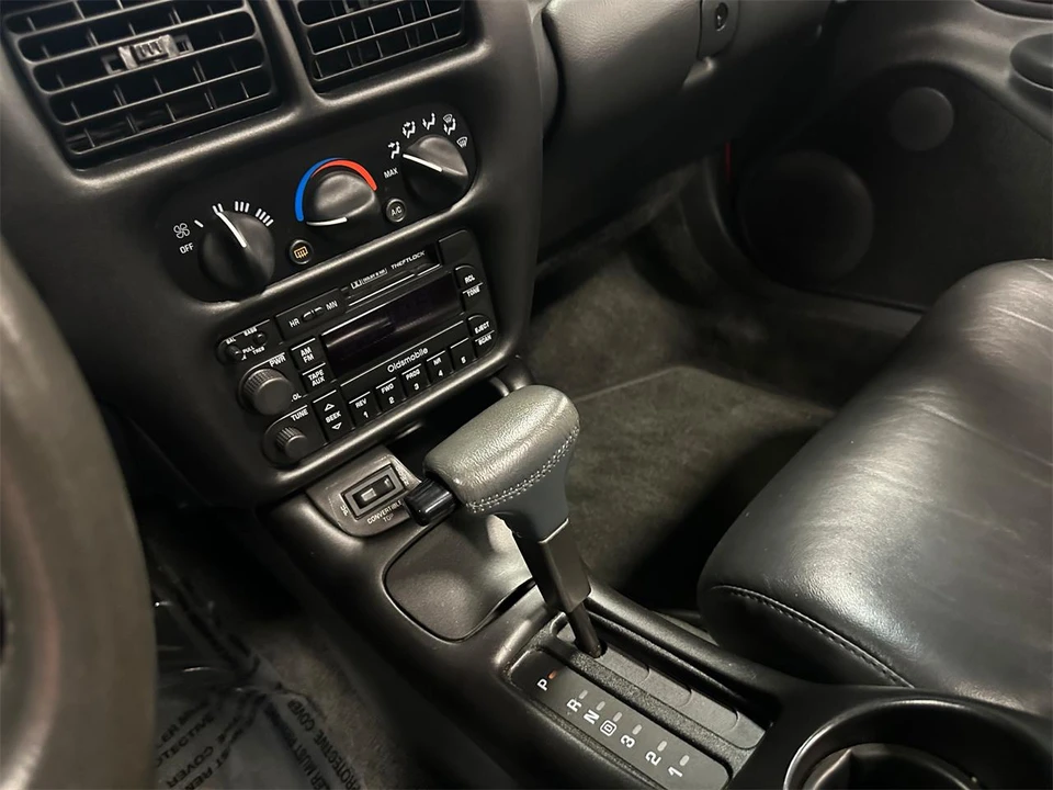 1995 Oldsmobile Cutlass Ciera - Image 30 of 31