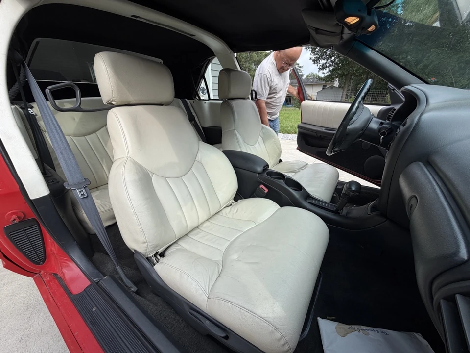 1995 Oldsmobile Cutlass Ciera - Image 16 of 18