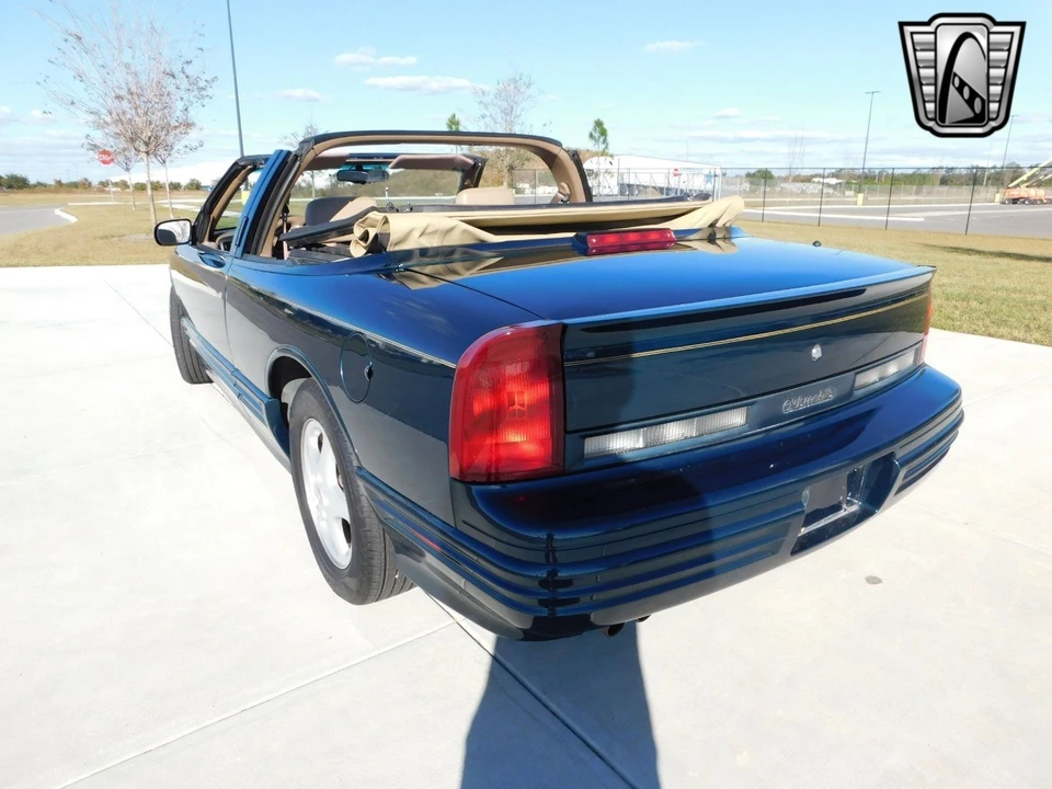 1995 Oldsmobile Cutlass Ciera - Image 12 of 12