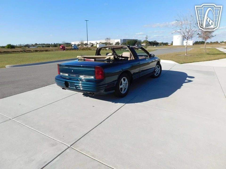 1995 Oldsmobile Cutlass Ciera - Image 16 of 21
