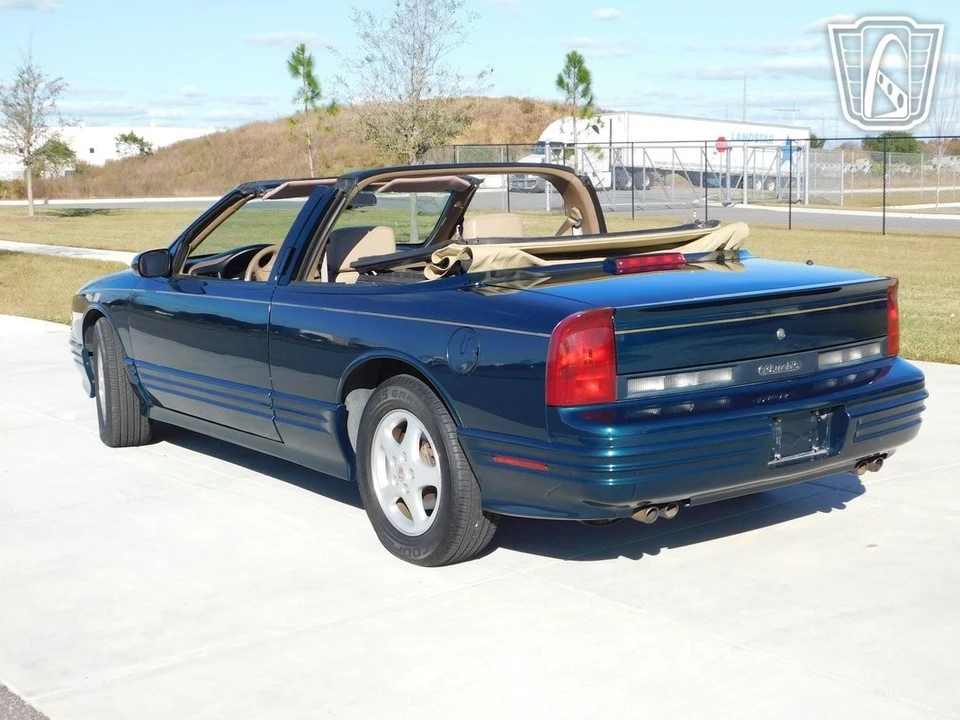 1995 Oldsmobile Cutlass Ciera - Image 21 of 21