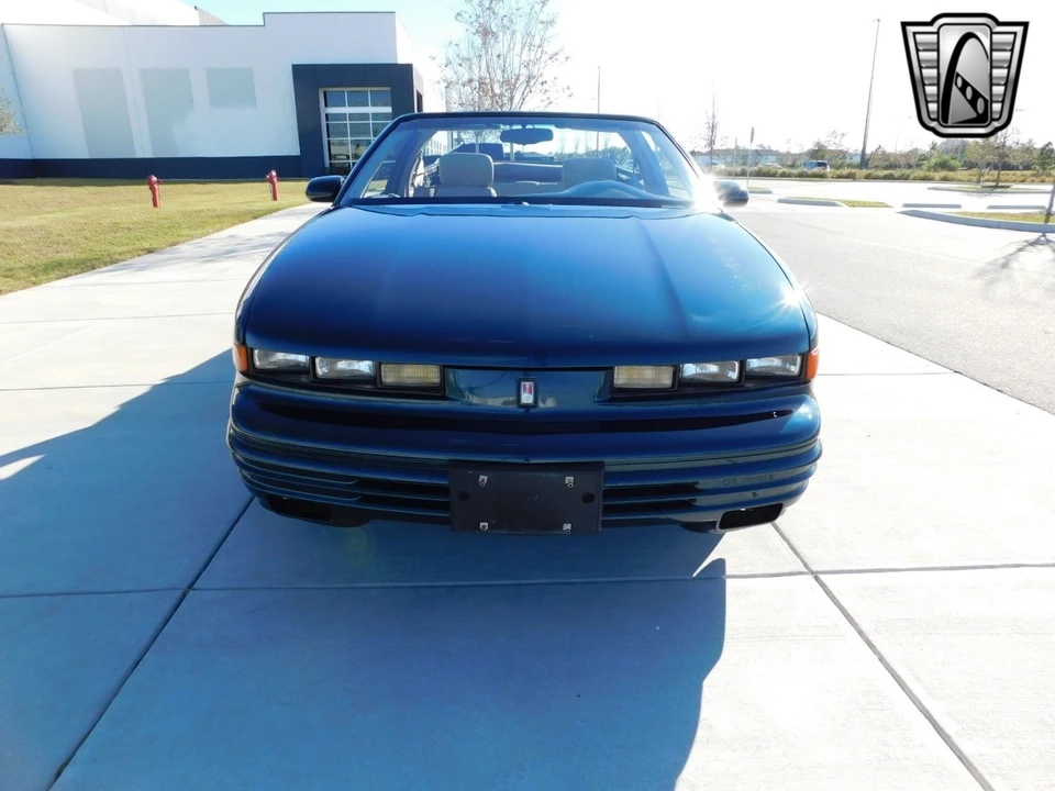1995 Oldsmobile Cutlass Ciera - Image 3 of 12