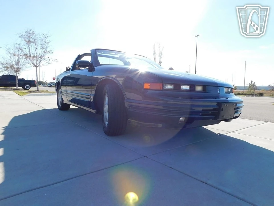 1995 Oldsmobile Cutlass Ciera - Image 12 of 12