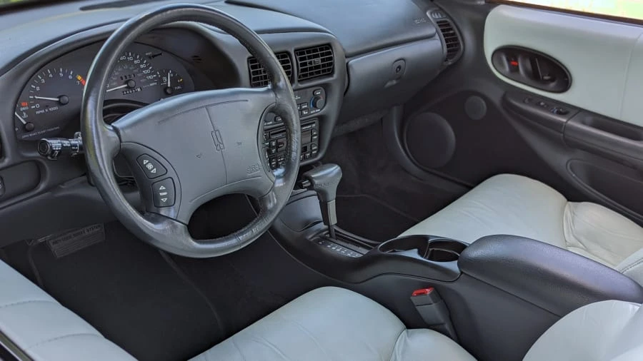1995 Oldsmobile Cutlass Ciera - Image 6 of 13