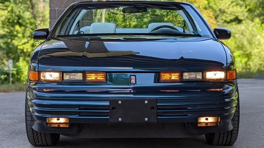 1995 Oldsmobile Cutlass Ciera - Image 9 of 13