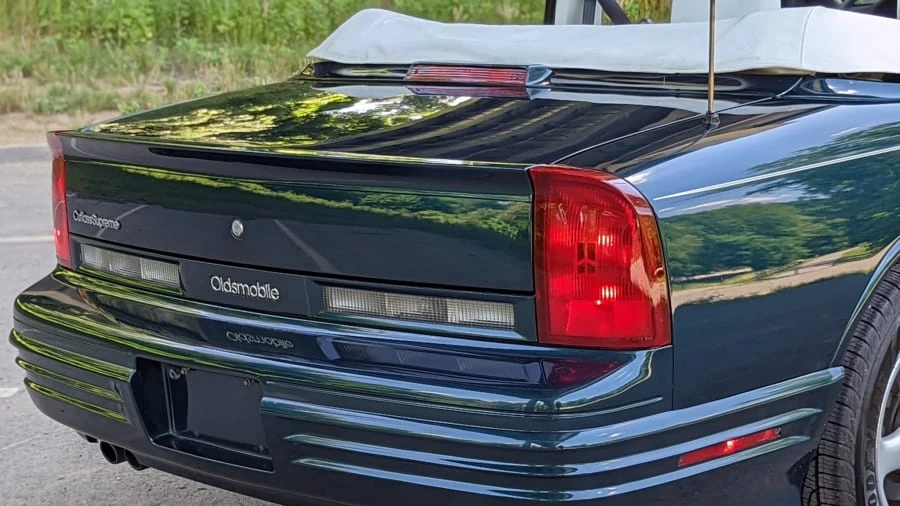 1995 Oldsmobile Cutlass Ciera - Image 10 of 13