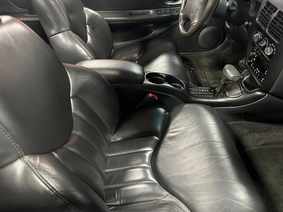 1995 Oldsmobile Cutlass Supreme - Image 27 of 31