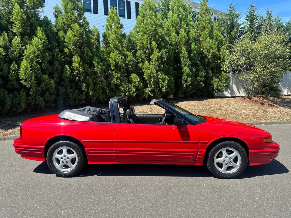 1995 Oldsmobile Cutlass Supreme - Image 3 of 31