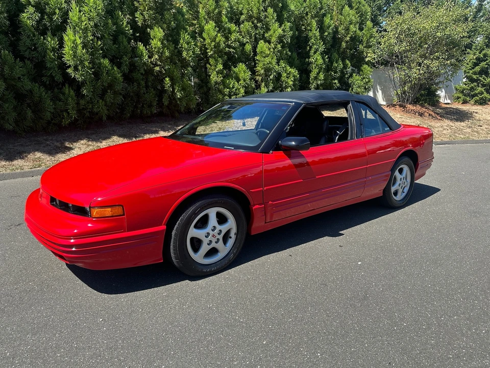 1995 Oldsmobile Cutlass Supreme - Image 5 of 31