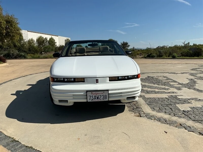 1995 Oldsmobile Cutlass Supreme - Image 2 of 21