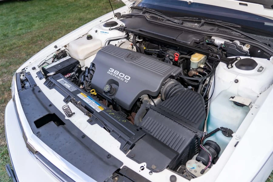 1995 Oldsmobile 98 - Image 22 of 24