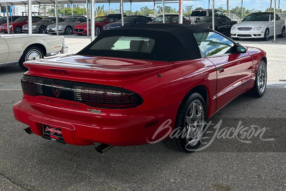 1995 Pontiac Firebird 4th Gen - Image 5 of 11