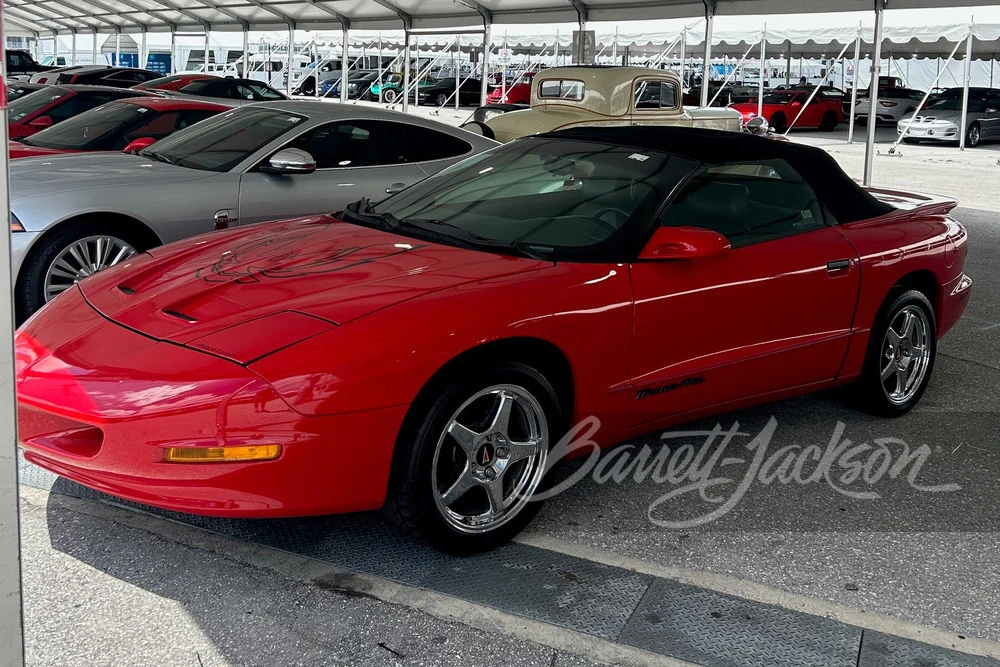 1995 Pontiac Firebird 4th Gen - Image 8 of 11