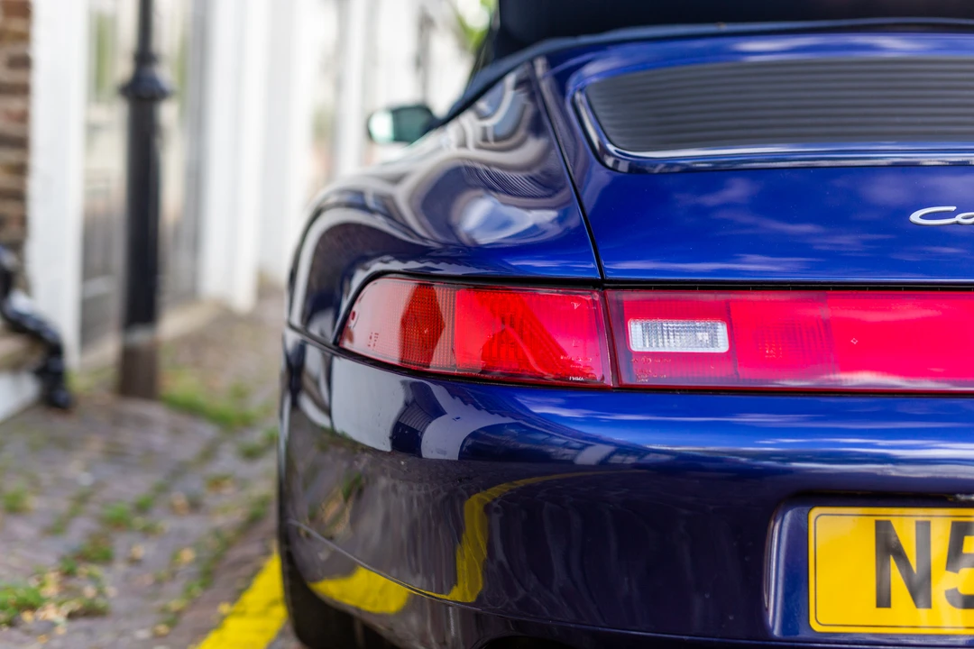 1995 Porsche 993 Carrera 4 - Image 30 of 31