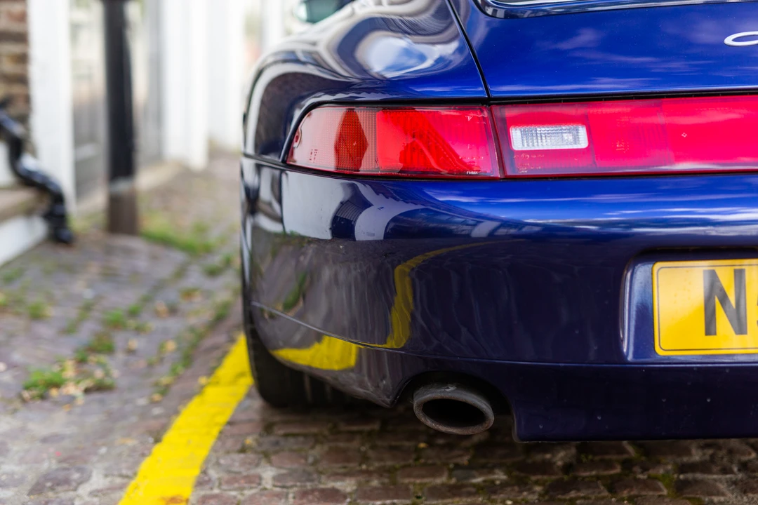 1995 Porsche 993 Carrera 4 - Image 31 of 31