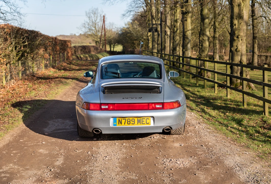 1995 Porsche 993 Carrera - Image 7 of 31