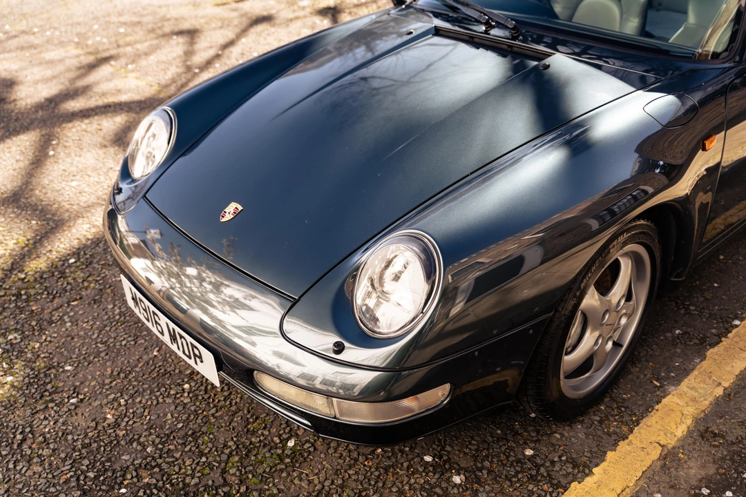1995 Porsche 993 Carrera 4 - Image 27 of 31