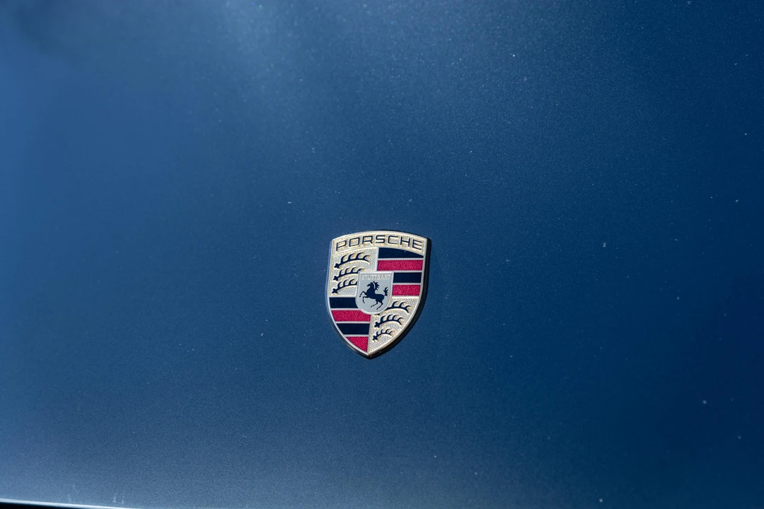 1995 Porsche 993 Carrera 4 - Image 30 of 31