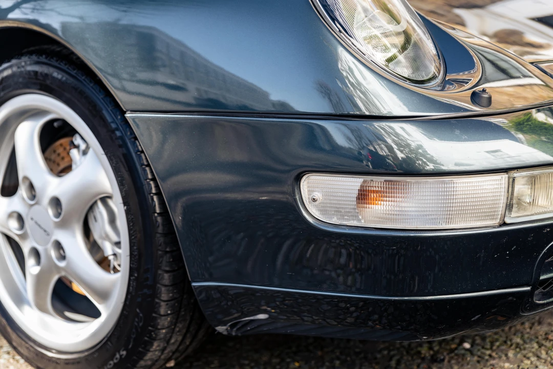 1995 Porsche 993 Carrera 4 - Image 19 of 31