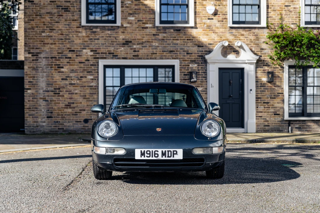 1995 Porsche 993 Carrera 4 - Image 11 of 31