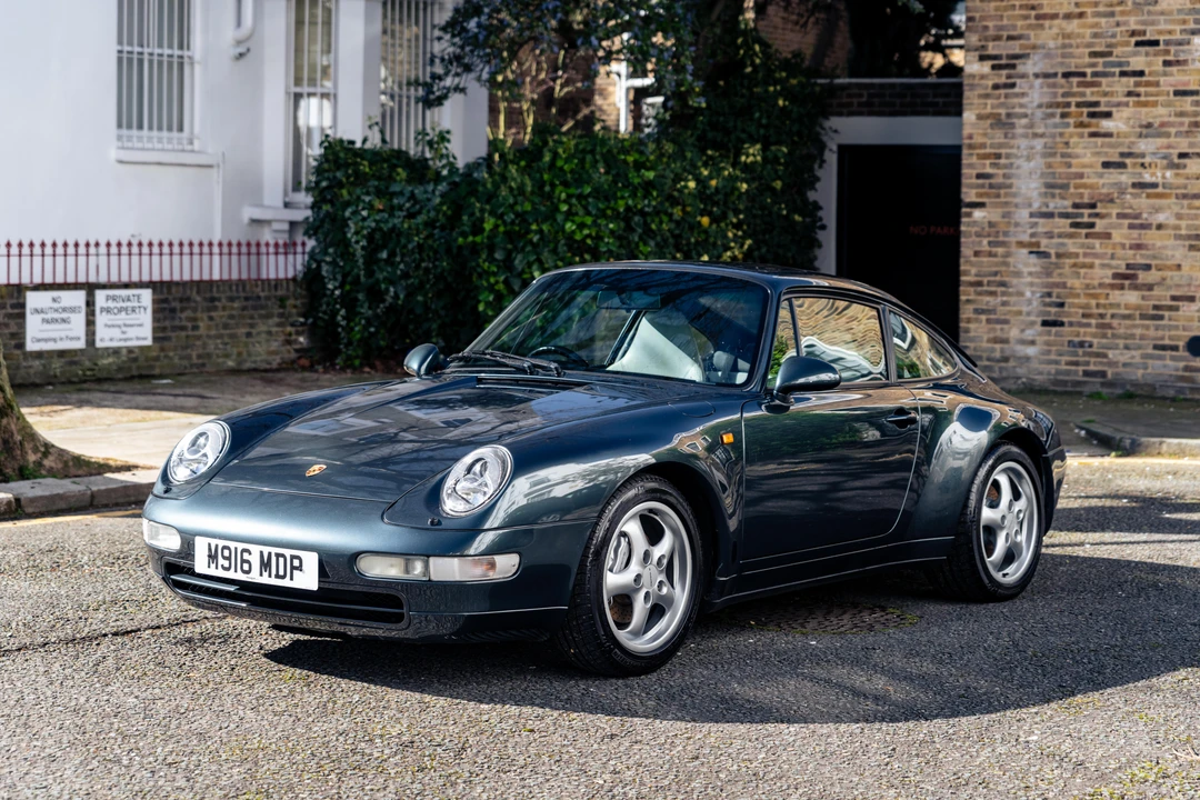 1995 Porsche 993 Carrera 4 - Image 4 of 31