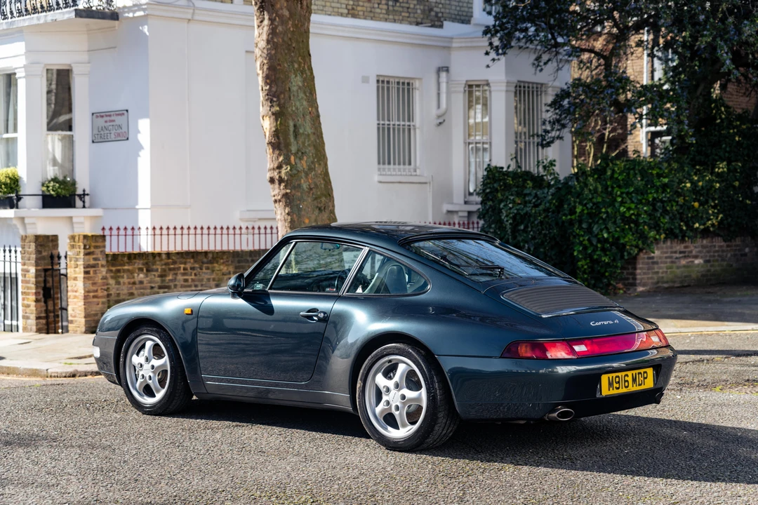 1995 Porsche 993 Carrera 4 - Image 14 of 31