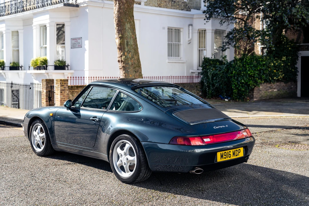1995 Porsche 993 Carrera 4 - Image 6 of 31