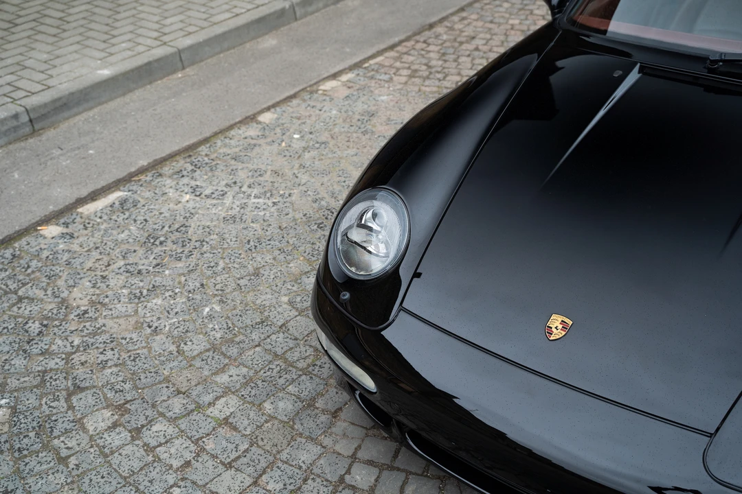 1995 Porsche 993 Carrera 4S - Image 21 of 31