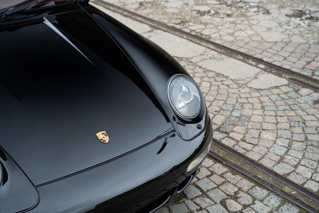 1995 Porsche 993 Carrera 4S - Image 22 of 31