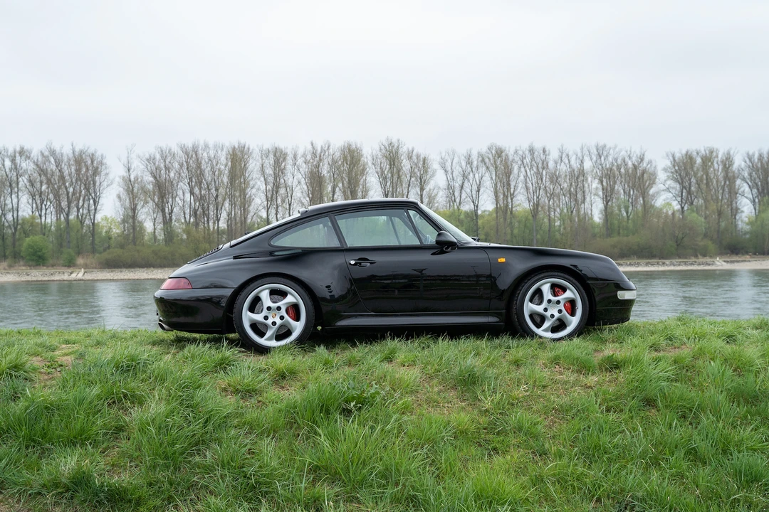 1995 Porsche 993 Carrera 4S - Image 5 of 31