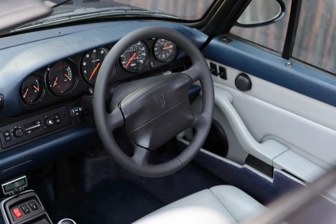 1995 Porsche 993 Carrera - Image 11 of 31