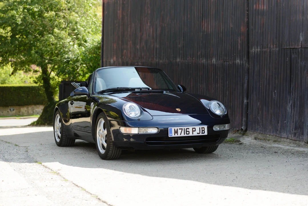 1995 Porsche 993 Carrera - Image 2 of 31