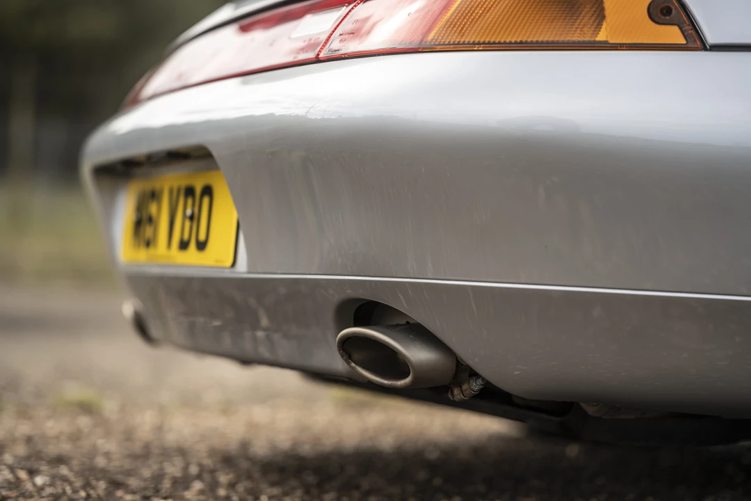 1995 Porsche 993 GT2 - Image 27 of 31